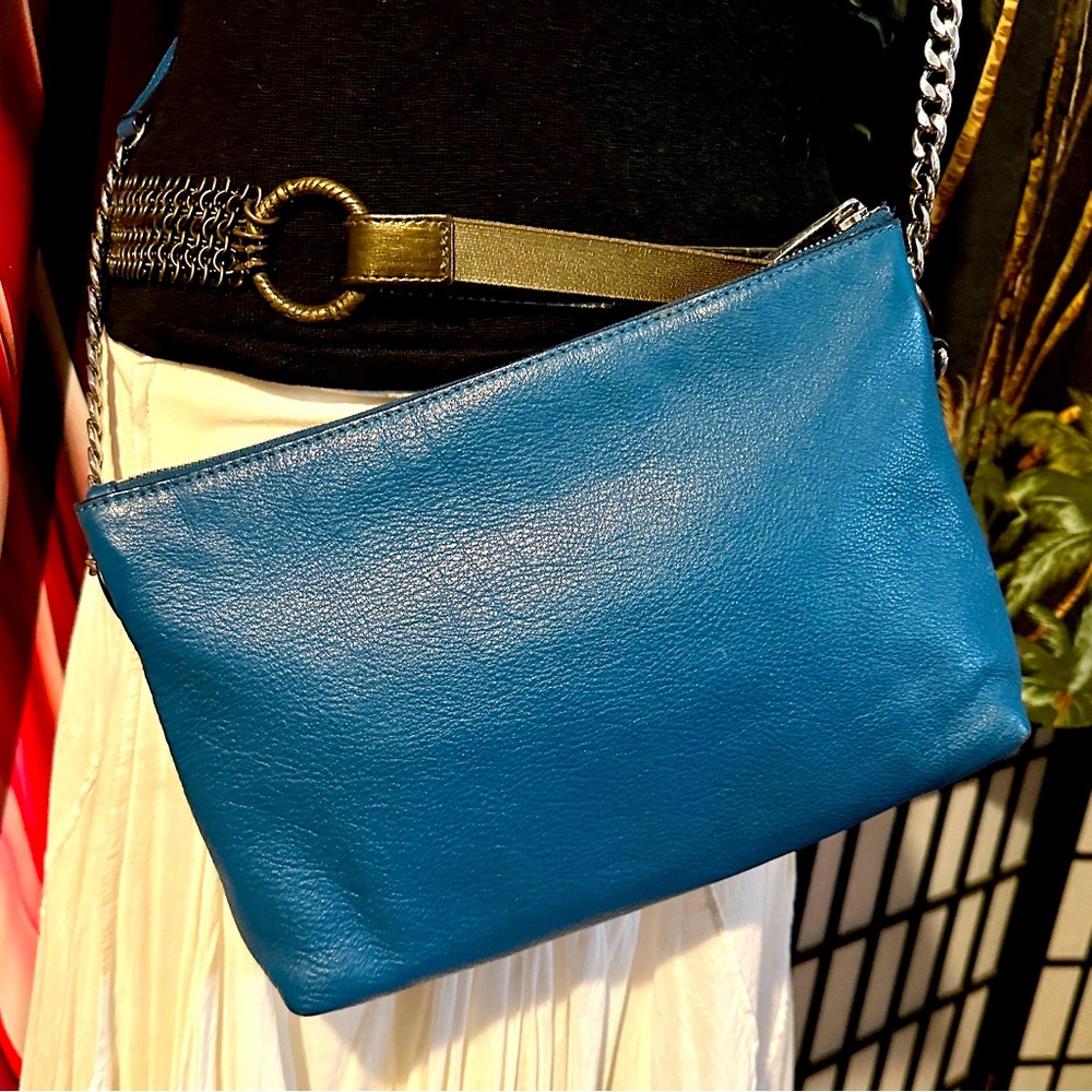 Vintage Michael Kors Jetset Blue Leather Crossbody Bag w/Silver Hardware • EUC